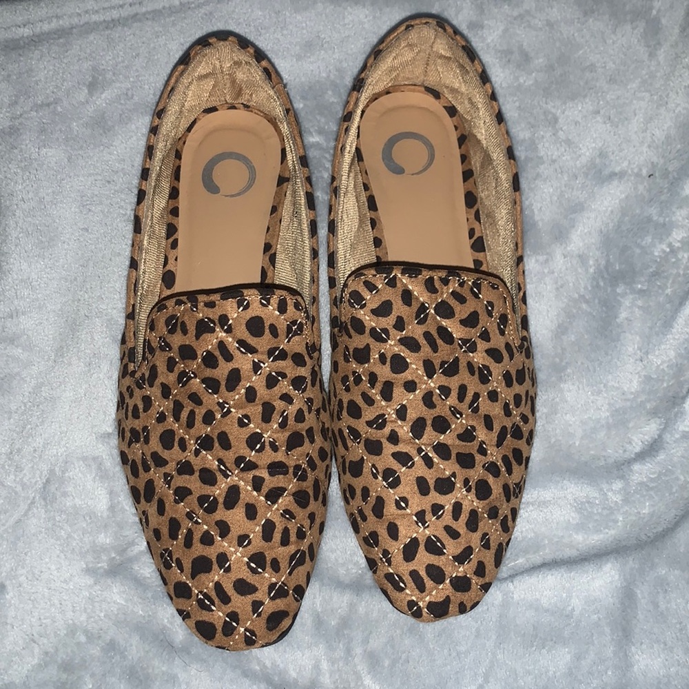 Leopard print slip on flats